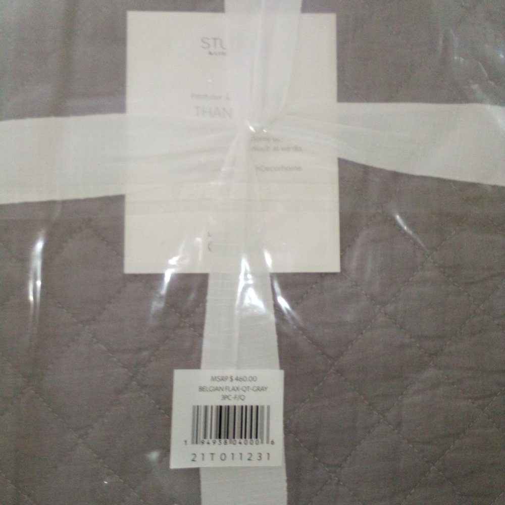 Comforter Set - Picture 3 of 3